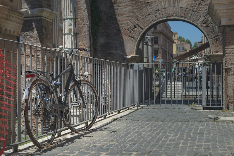 City Charms: 5 Irresistible Reasons for a Rome City Bike Tour